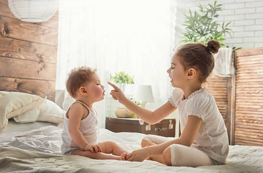 enfant fratrie frère soeur complicité
