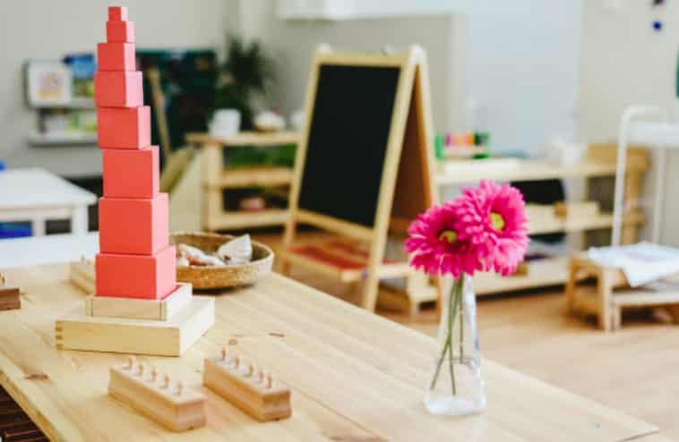 maison jouets montessori éducation bébé intérieur décoration