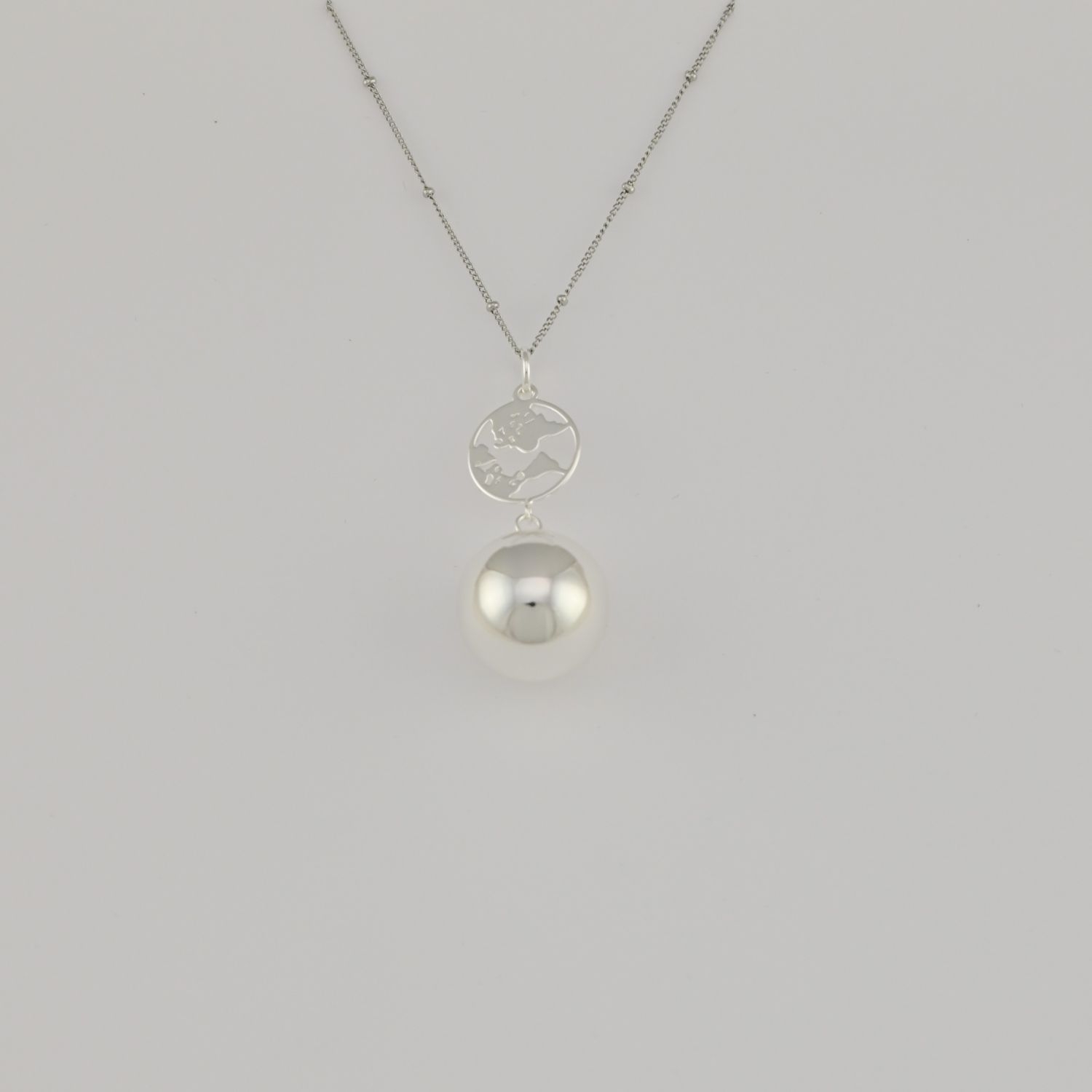 Bola de grossesse avec chaîne - Terre Argent