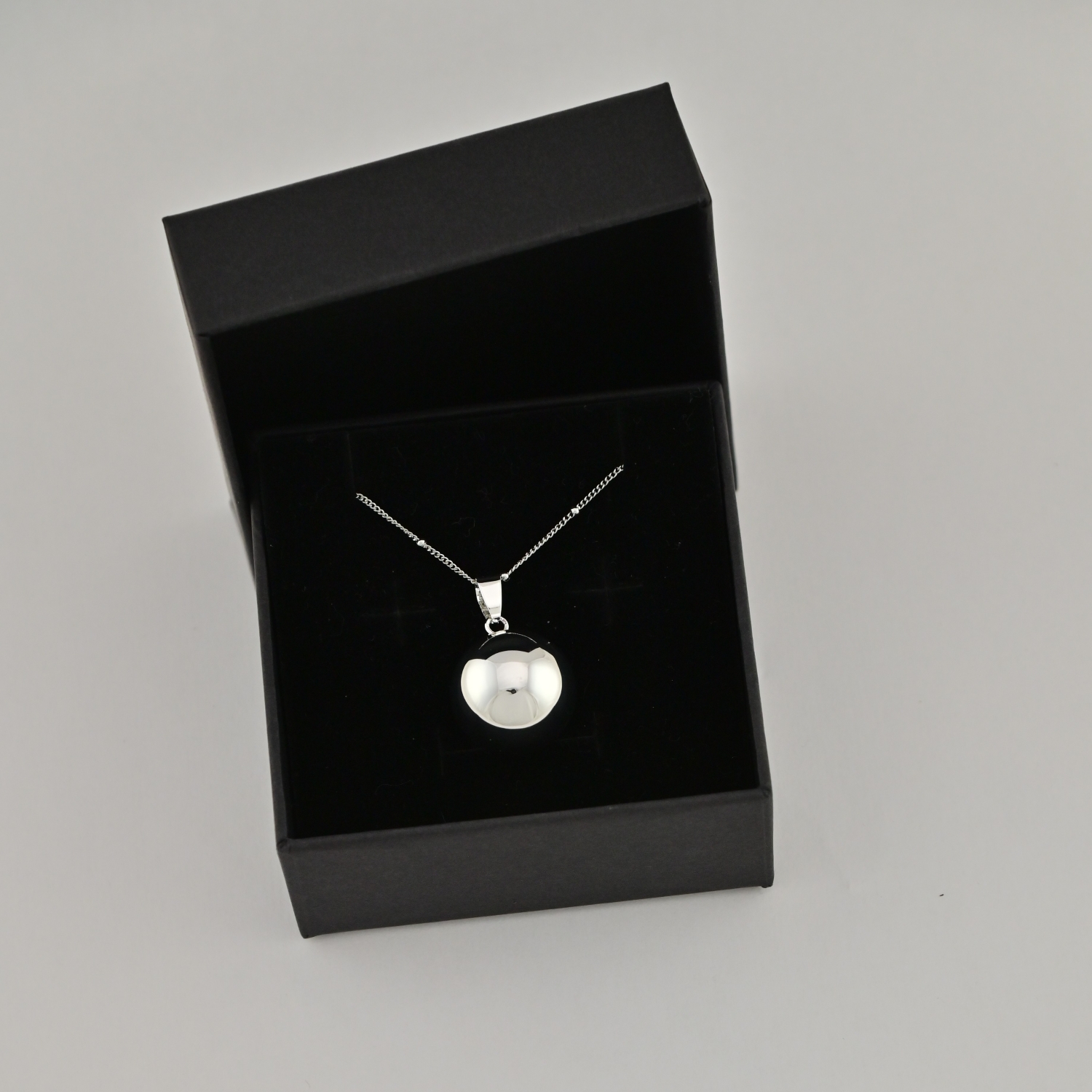 Bola de grossesse avec chaîne - Classique Argent – Image 3